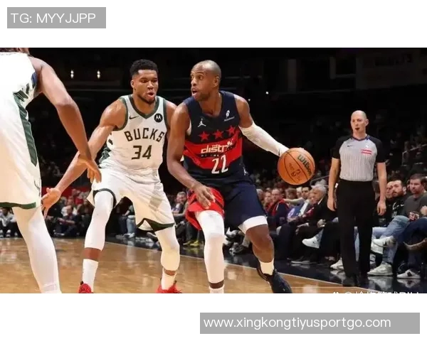 米德尔顿谈字母在篮下表现期待制造进攻犯规的精彩瞬间